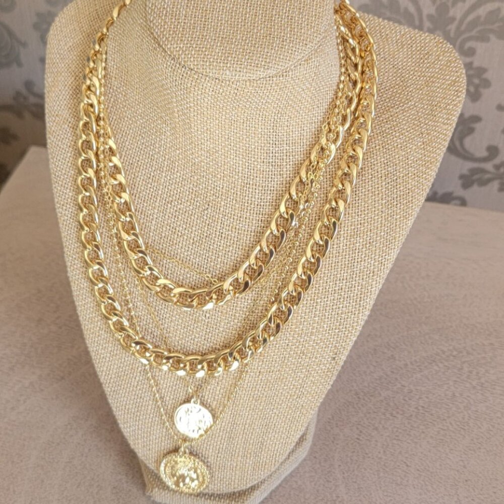 Gold Plated Layer Necklace - Picture 5 of 5